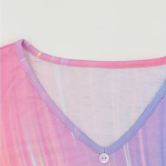 Woman's Multi Color Top - Picture 7 of 7